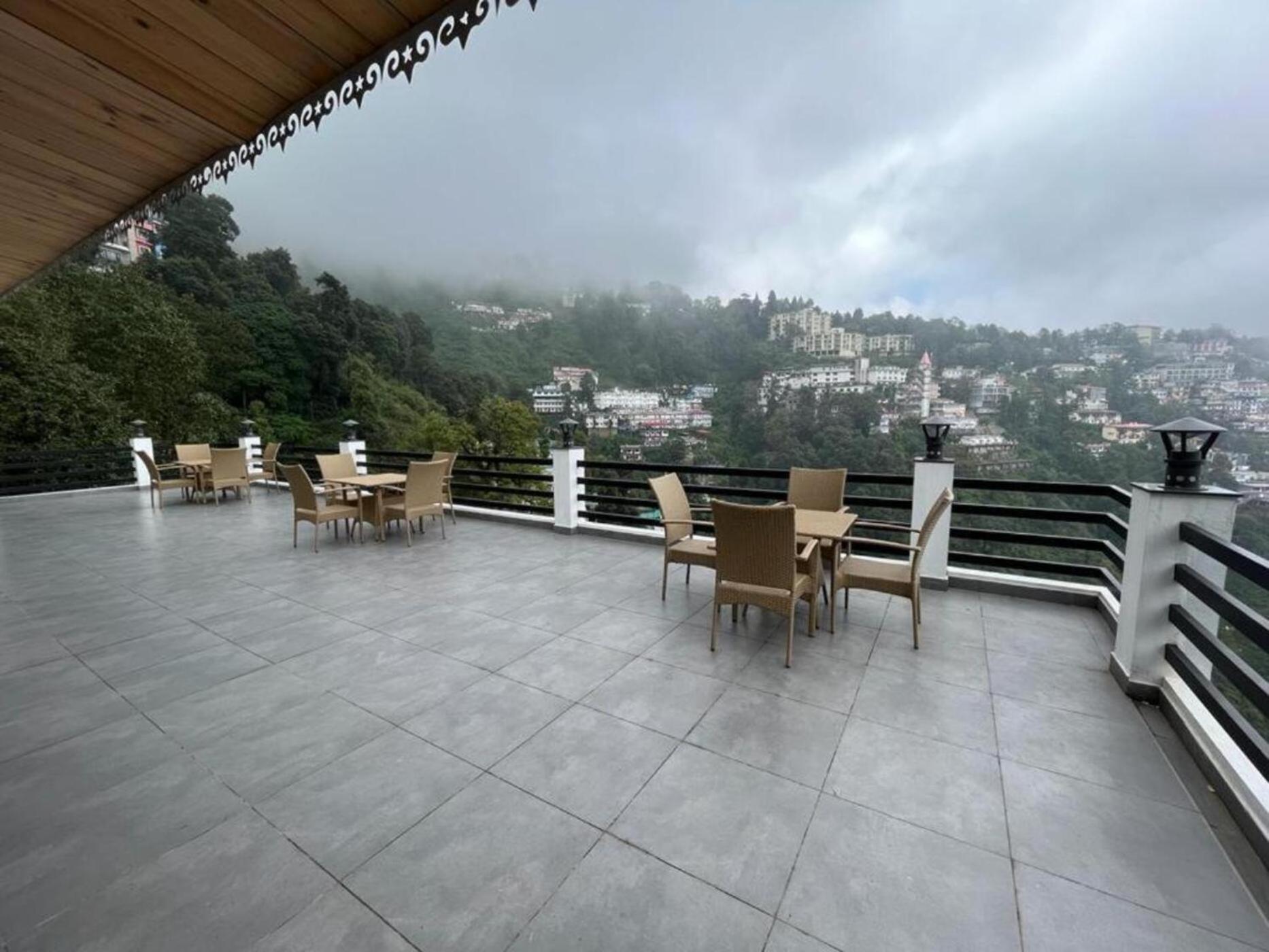 The Boho Mussoorie Hotel Buitenkant foto