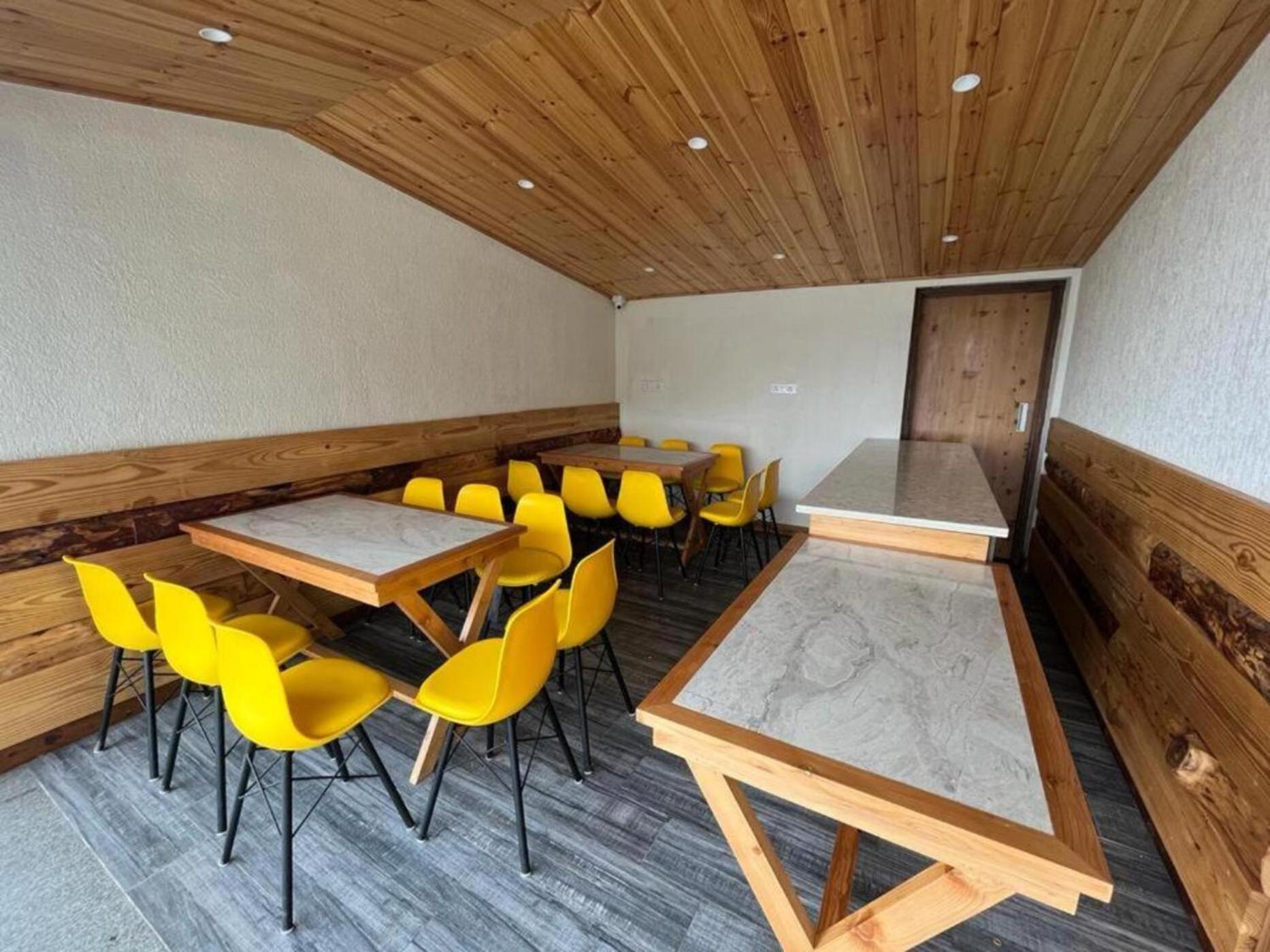 The Boho Mussoorie Hotel Buitenkant foto