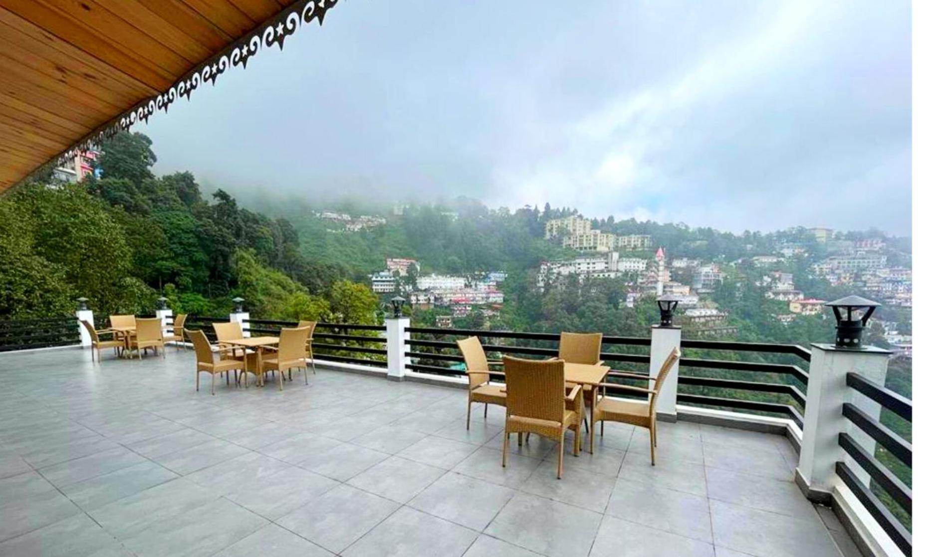 The Boho Mussoorie Hotel Buitenkant foto